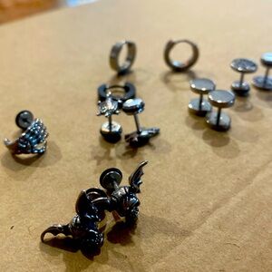 Stainless steel ear “gages”/tunnel ear rings, studs & hoops-NWOT!